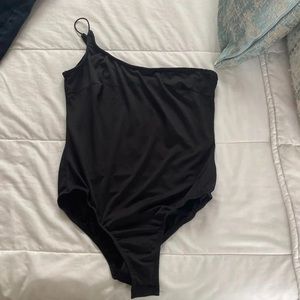 One shoulder bodysuit